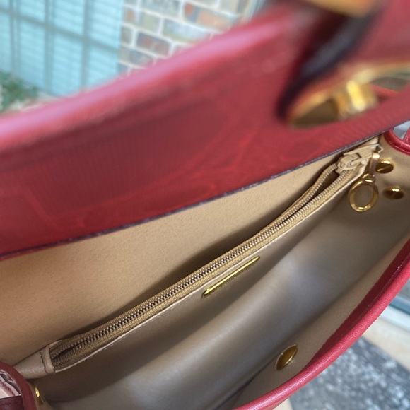 Used - Picture 6 of 12